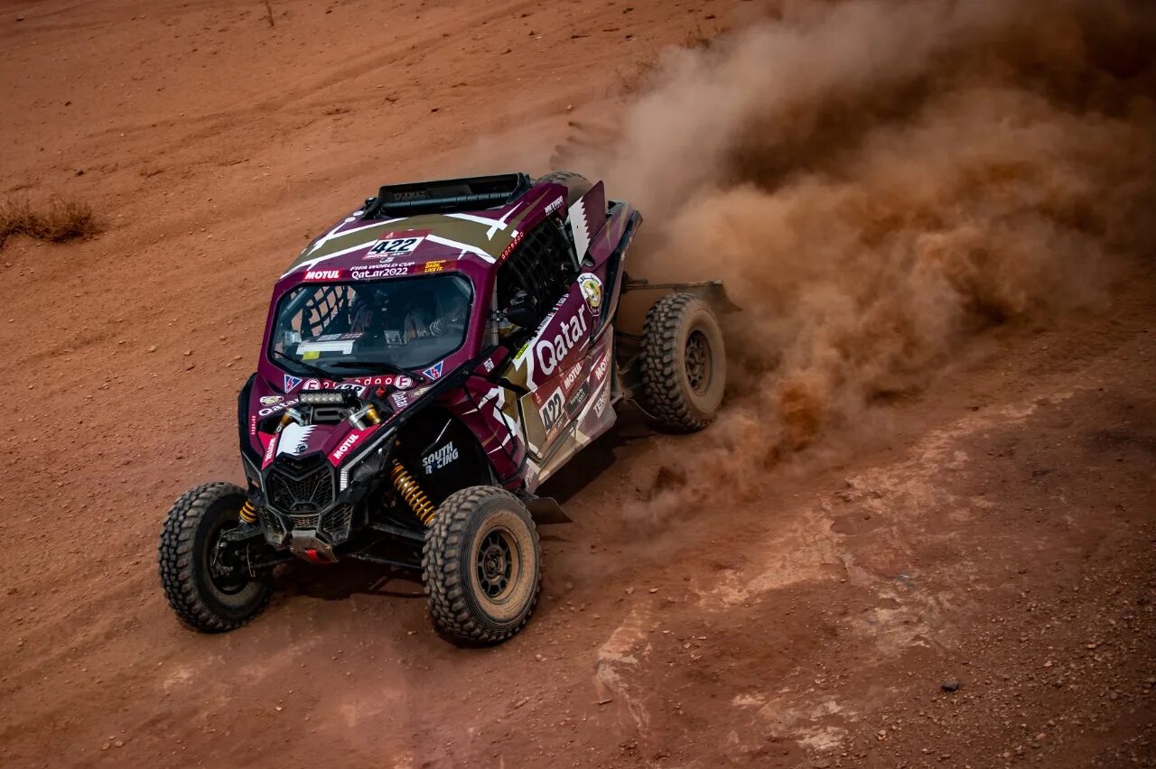 Opel dakar. Гоночные машины на треке. Крутая гоночная тачка. Мини купер дакар. Final destination 4 nascar cars.