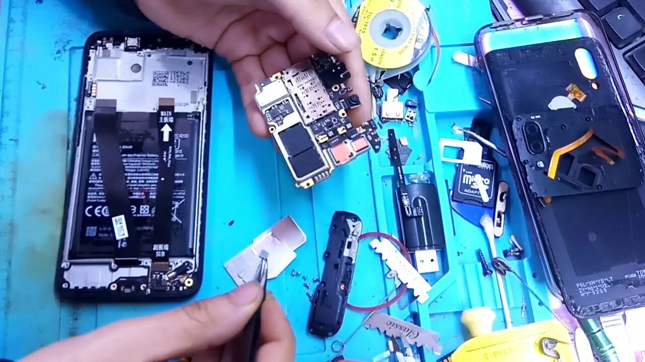 Xiaomi Redmi 7 разбор. Redmi 7 Disassembly. Разбор редми ноут 7. Редми 7а разбор.