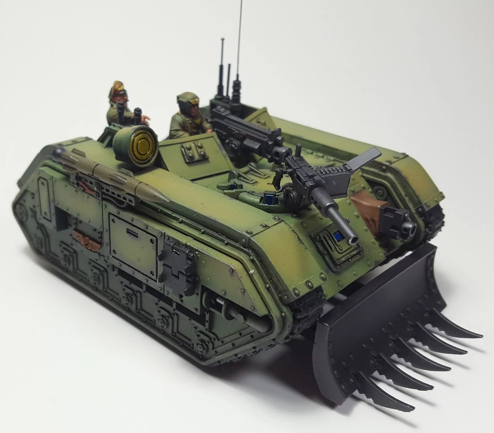 Танк саламандра. Рино вархаммер 40000. Вархаммер 40000 танк саламандр. Танк саламандра. Вархаммер 40000 танк саламандр.