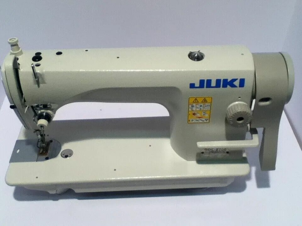Купить машинку джуки. Швейная машинка Juki DDL 8700. Juki DDL-8700. Juki DDL-8700l. Машинка Джуки 8700.