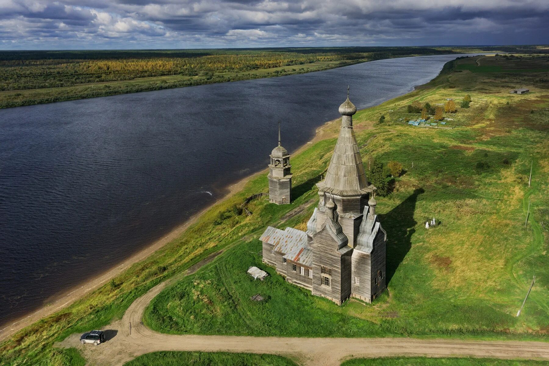 Онега архангельской обл. Деревня Пияла Онежского района. Деревня Пияла Архангельская. Церковь Пияла Онежский район. Онега Архангельская область.