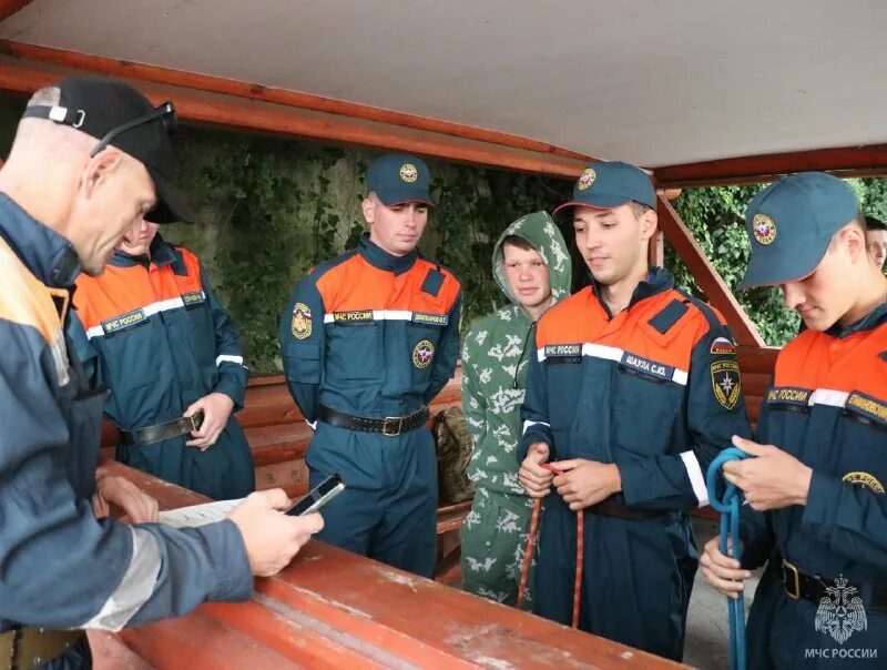Спасатели мчс россии. Аттестация спасателей. Юрпсо мчс россии. Россети фото. 1091 аттестация спасателей.