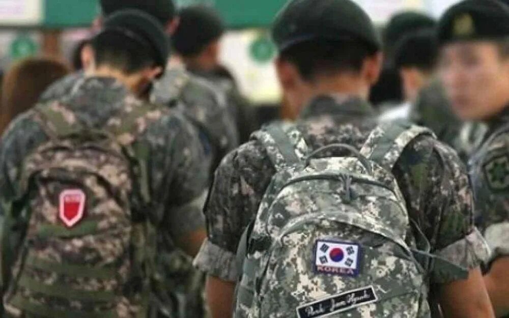 Срок службы в корее. Армия Южной Кореи. Военная служба в Южной Корее. Служба в армии в Южной Корее. Корейцы в армии.