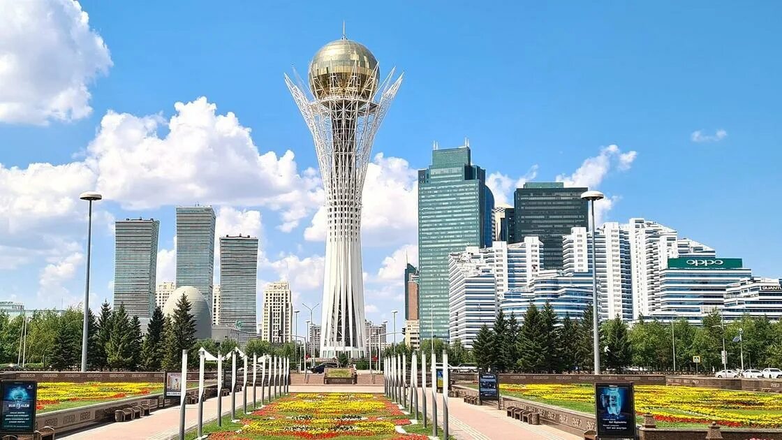 Столица казахстана азербайджан. Монумент Астана-Байтерек Казахстан. Столица Казахстана Нурсултан 2020. Столица Казахстана 2022.