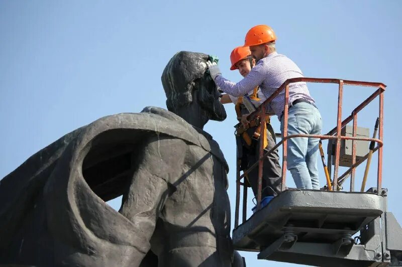 олег вещий (879—912г. мстислав владимирович 1125-1132. александр невский битва 1240. сын земли новгородской. князья новгородской земли.