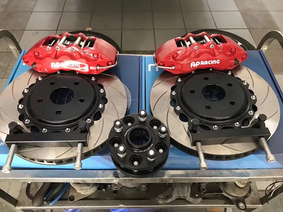 Брембо на камри. Тормозная система брембо на камри. тормоза camry v70 brembo. тормоза брембо на камри 70. тормоза камри 70.
