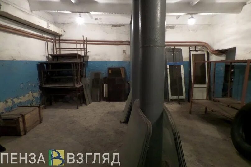 Город муром заброшенные бомбоубежища. Бомбоубежище в пензе адреса. Подвал. Бомбоубежища в барнауле места. Бомбоубежище.