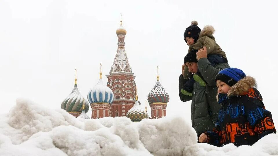 Праздники в конце февраля. В феврале россиян ждут длинные выходные. Выходные в феврале 2023 года. 1 Февраля праздник. Февральские праздники 2023.