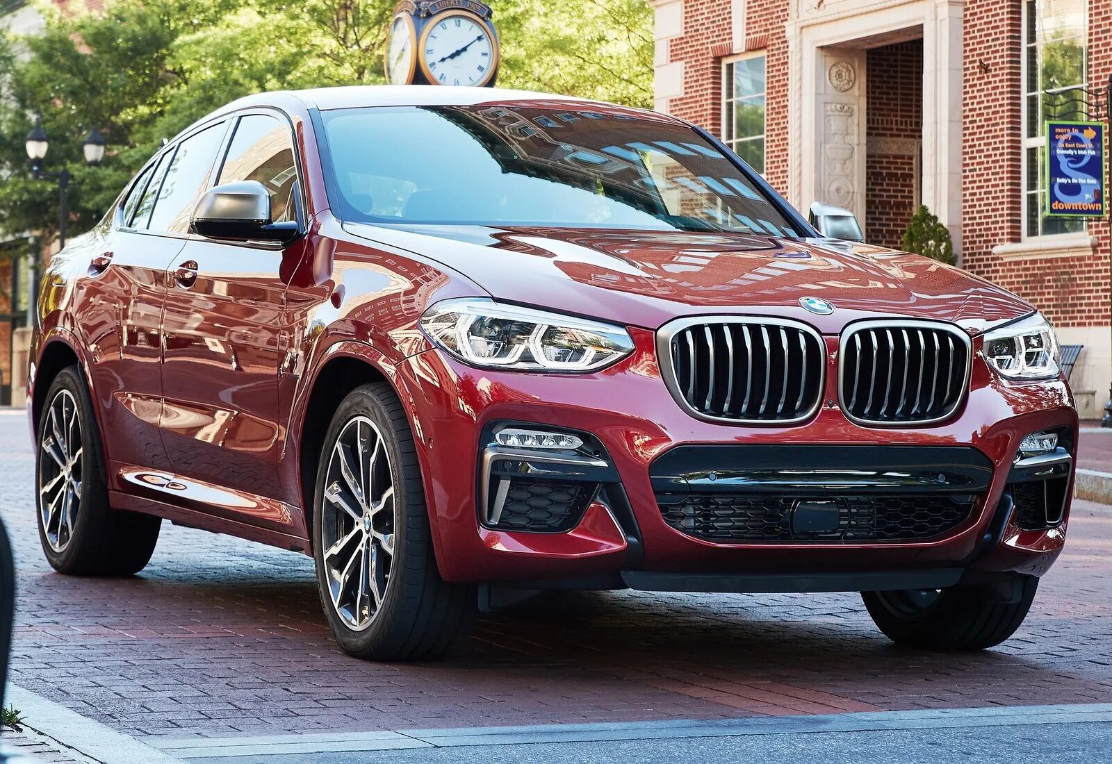 Сделай икс 4. Bmw x4 m40d. бмв икс 4 м. х4 m40d. bmw x4 коричневый.