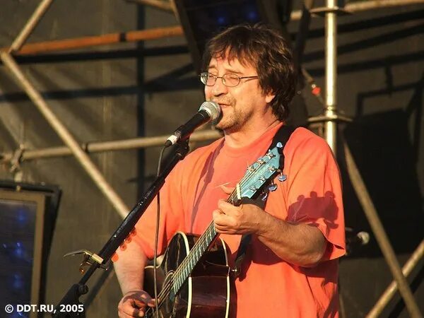 Виртуалия ддт (1998). Ддт на 9 й линии. Ддт. Группа ддт песня просвистела. Шевчук ддт.