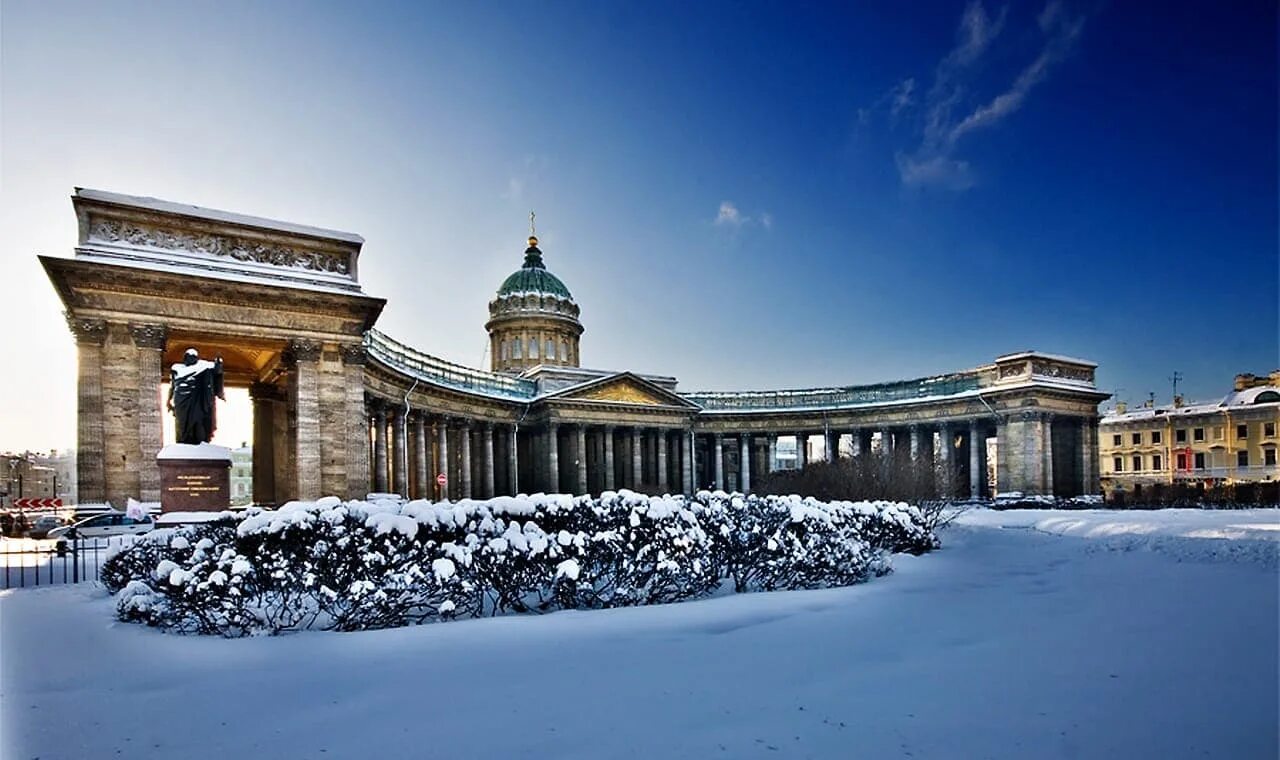 Спб январь. Казанский кафедральный собор в Санкт-Петербурге зимой. Казанский кафедральный собор зимой. Казанский собор Питер зима. Петербург Казанский собор зимой.