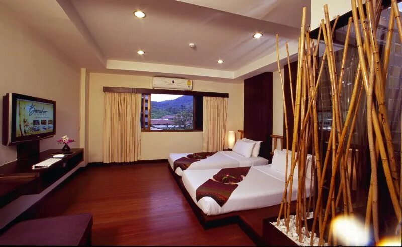 Bamboo house karon 3. Отель бамбу. Bamboo village вьетнам. Пхукет bamboo house. Отель бамбу.