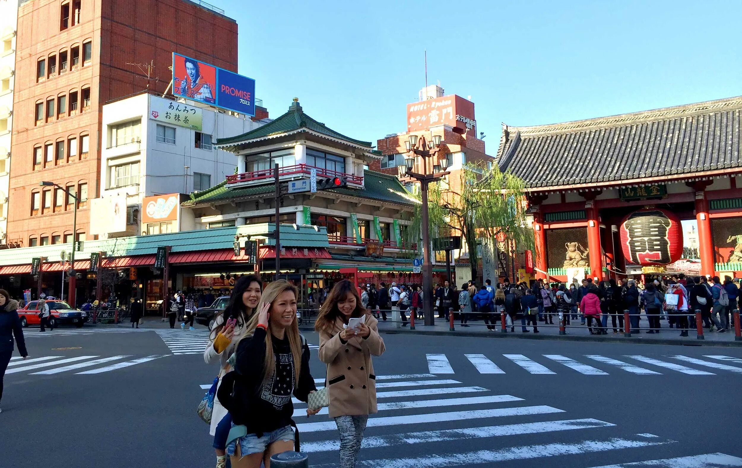 Япония сибуя. Япония токио время сейчас. Токио район синдзюку. Япония токио время сейчас. Время в токио.