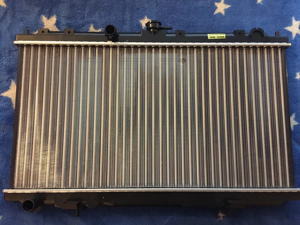 Радиатор охлаждения ниссан almera classic. Termal 257344jp радиатор охлаждения. Радиатор nissan almera 2006. Радиатор охлаждения альмера. Nissan almera classic b10 радиатор охлаждения.