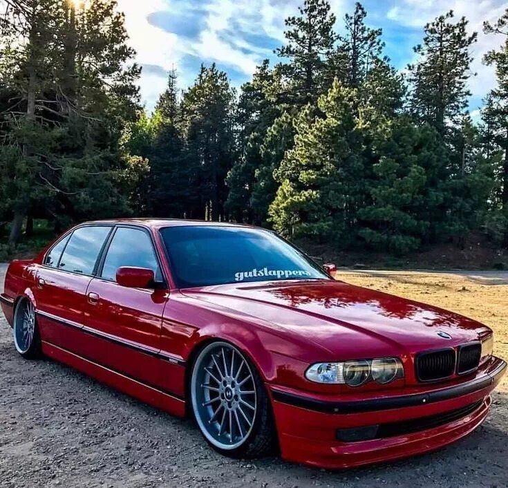 7 series e38. BMW e38 Red. БМВ 7 е38. BMW 7 e38 красная. BMW 7 Series (e38).