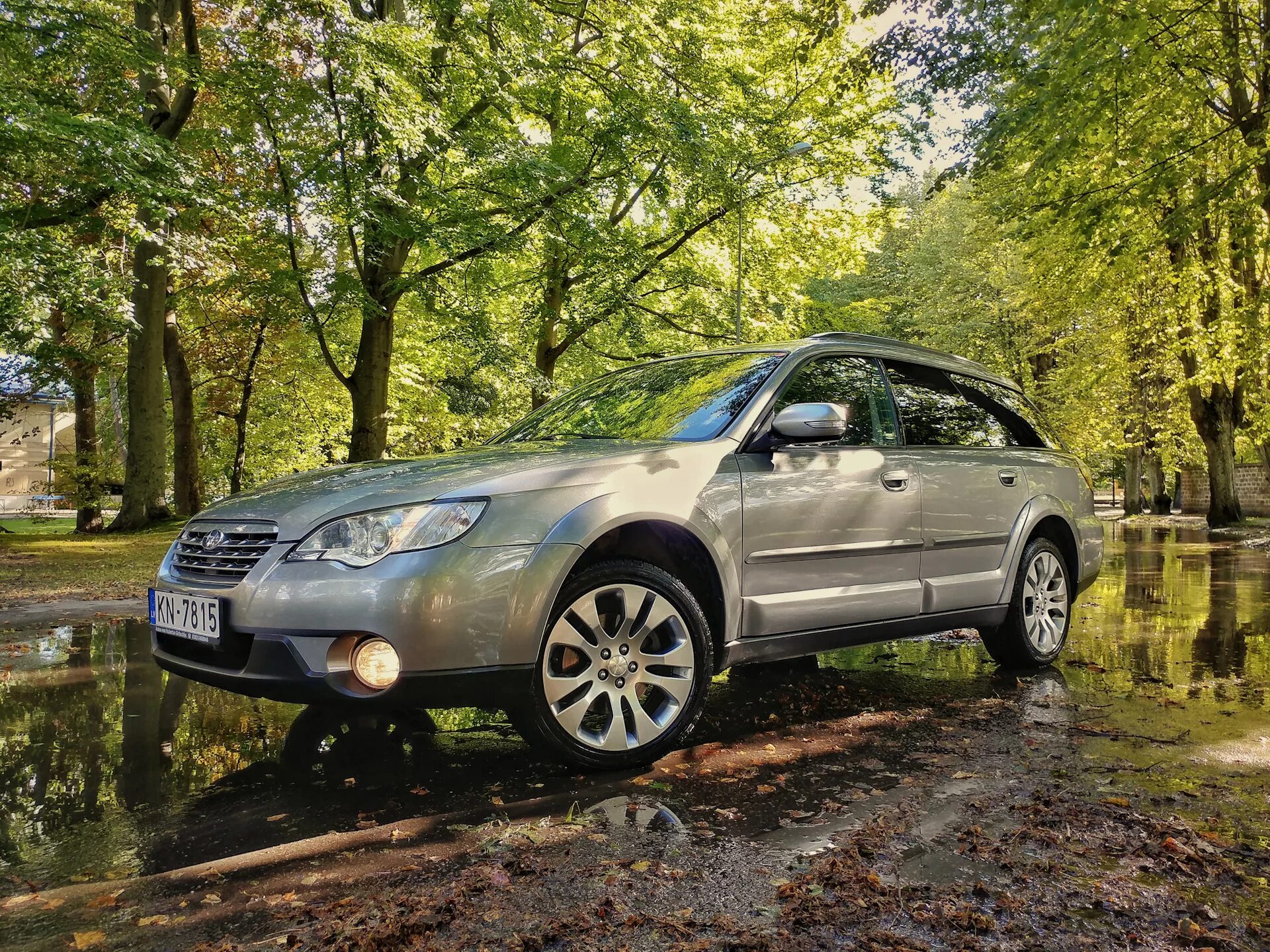 Аутбек 3 поколения. Субару Аутбек 3.0. Subaru Outback 3. Subaru Outback 2006. Субару Аутбек 2006 3.0.