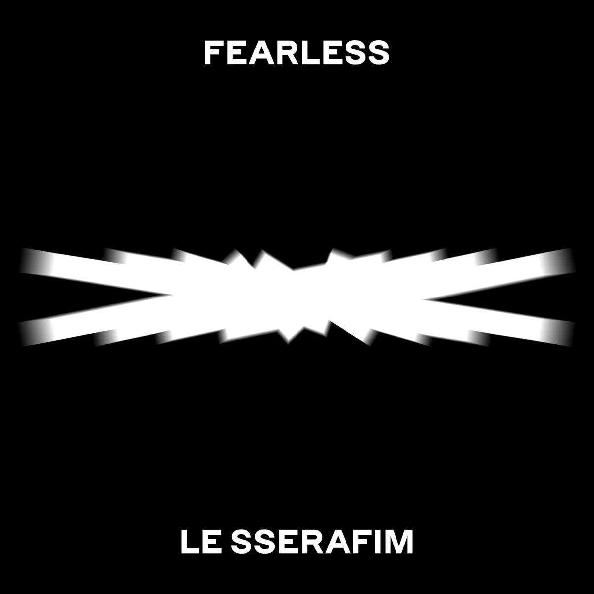 Группа le sserafim. Fearless lesserafim. Обложка альбома le sserafim. Le Serafim Fearless альбом. Песня easy le serafim