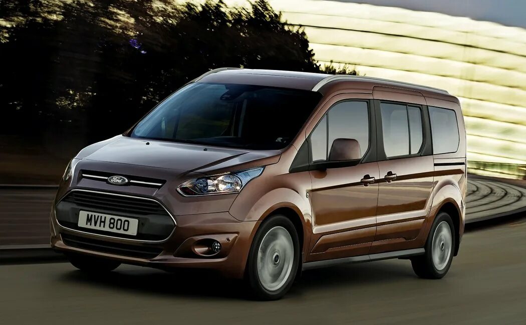 Коннект автомобиль. Ford Tourneo connect 2013. Ford Tourneo connect 2018. Ford Grand Tourneo connect. Ford Tourneo connect II.