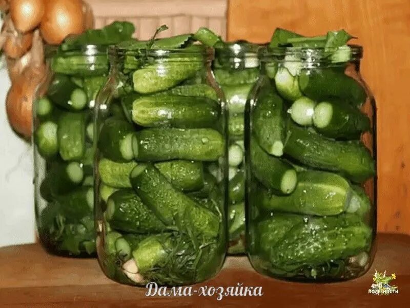 Сколько банок получится из 10 кг огурцов. Банки с огурцами. огурцы консервированные. консервация огурцов. огурчики на 1.5 литровую.