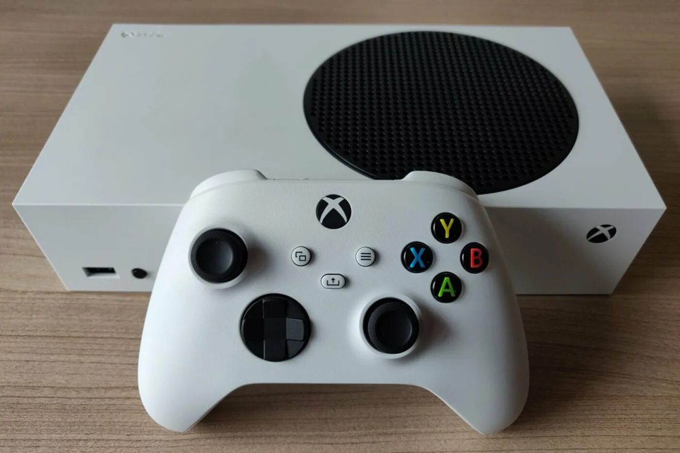 Xbox series s 2023. Хбокс Сериес s. Xbox one Series s. Xbox Series s 512gb. Игровая приставка Microsoft Xbox Series s 512 ГБ.