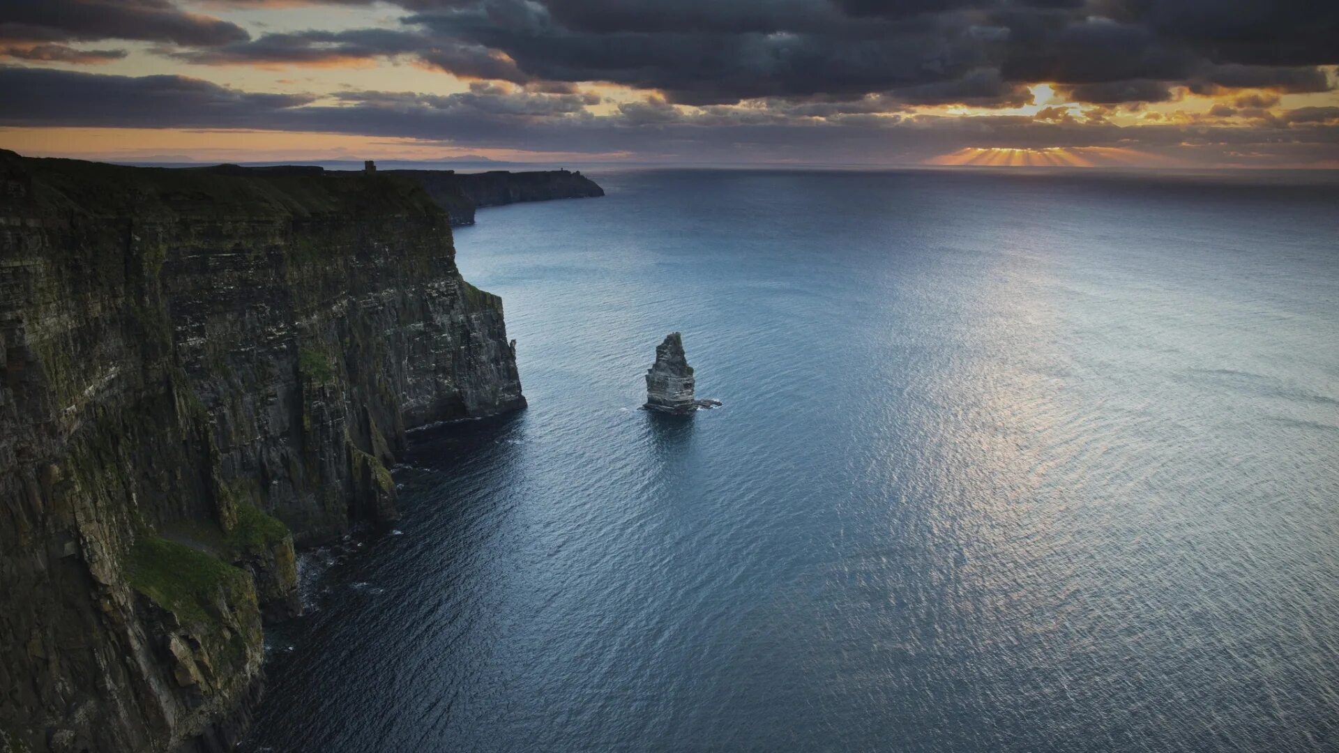 Утёсы мохер Ирландия. Северная Ирландия утёсы мoxеp. Атлантический океан Северная Ирландия. Атлантический океан Ирландия.