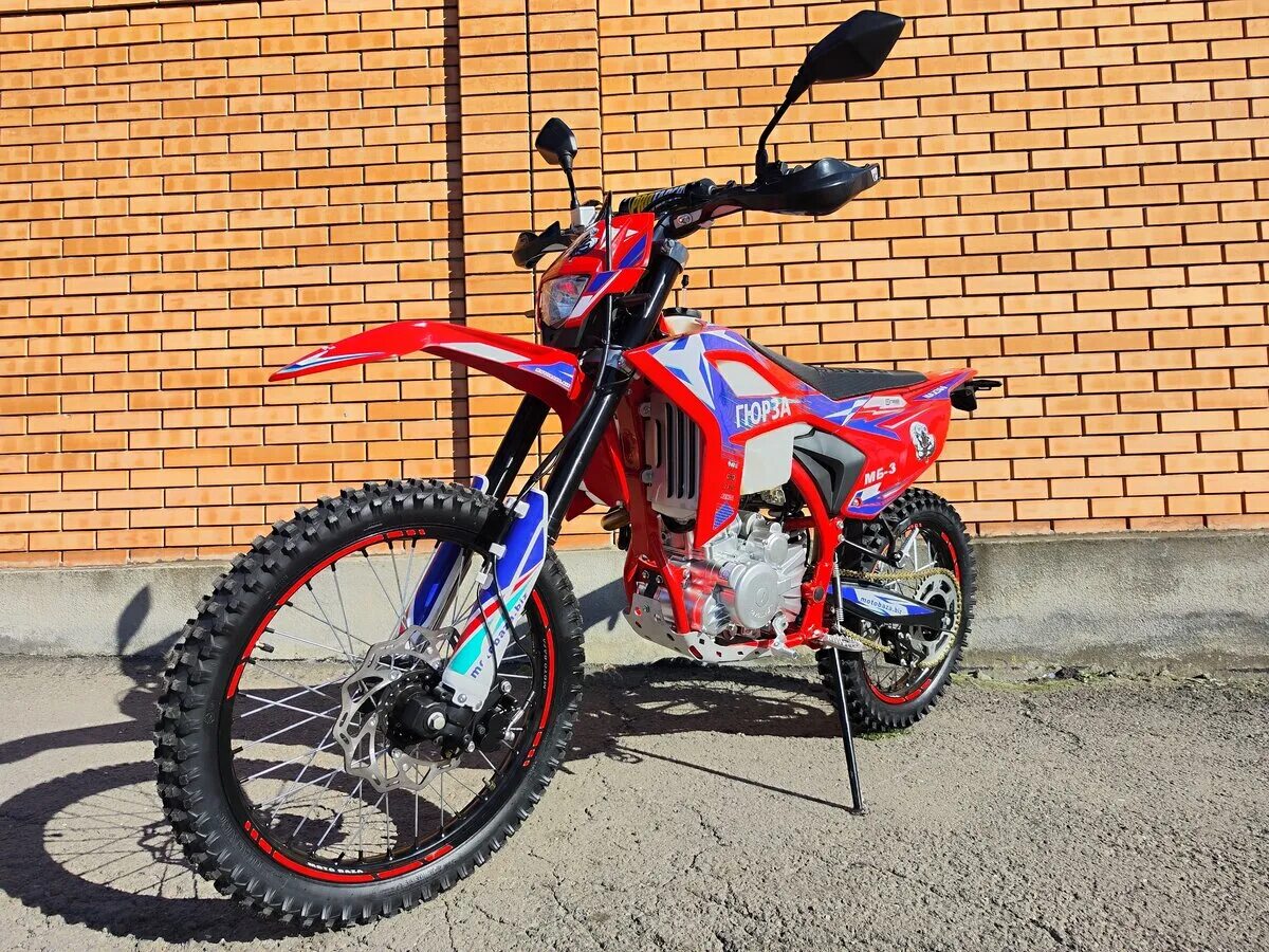 Гюрза мб 3 эндуро. Авантис 300 2023. Гюрза мотоцикл 300. Эндуро 300сс. Гюрза 300 кубов.
