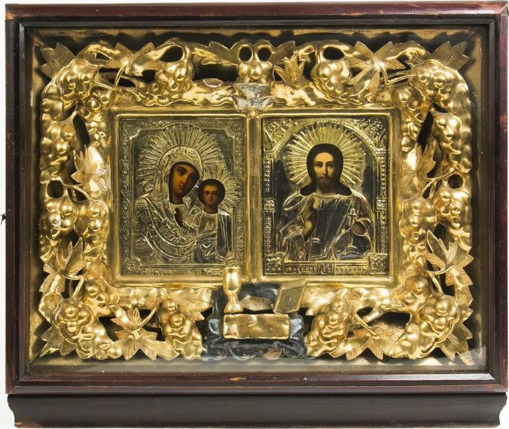 Авито иконы старинные. Большая старинная икона храмовая. Иконы старые большие. Иконы старые большие. Икона старообрядческая металл листопадник.