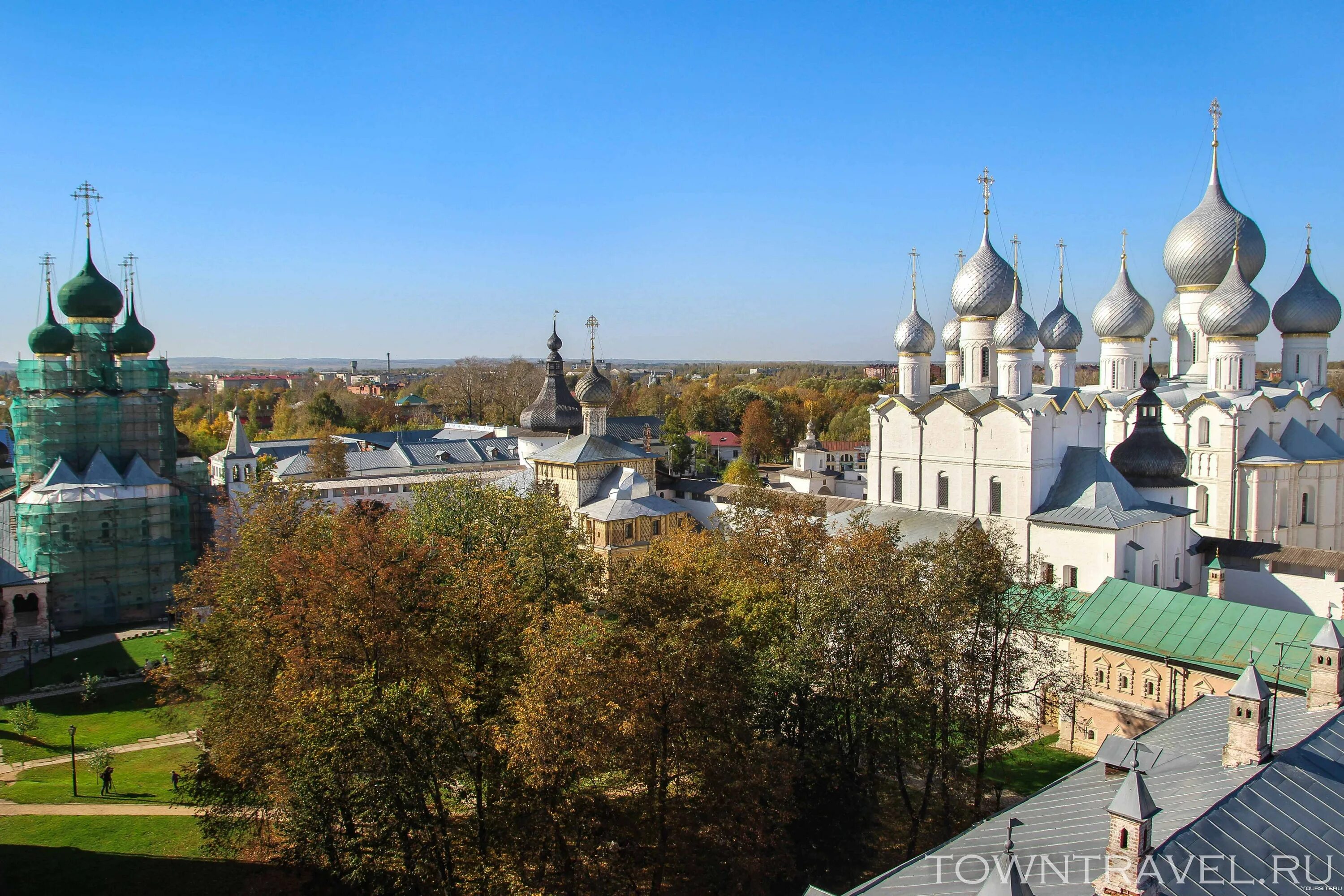 Сайты ростов ярославский. Ростовский Кремль Ростов на Дону. Смотровая площадка Ростова Великого. Ростовский Кремль смотровая площадка. Ростов Великий достопри.