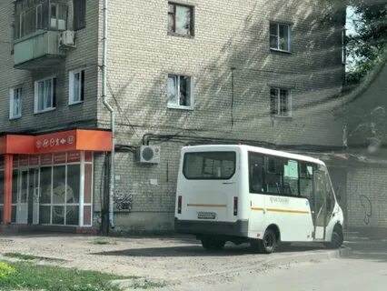 Автобус двор