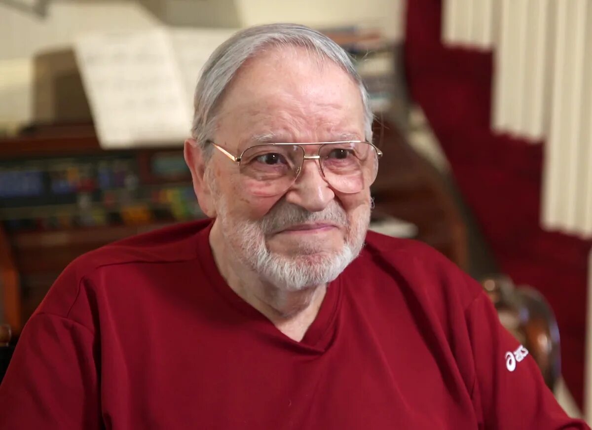 Sr john. Sr john. Sr john. Sr john. Джон ромита младший комиксы.