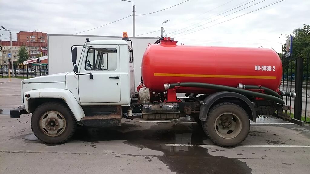 Откачка речица. Откачка речица. Услуги ассенизатора. Откачка канализации в частном доме речицв. Номер телефона откачки канализации.