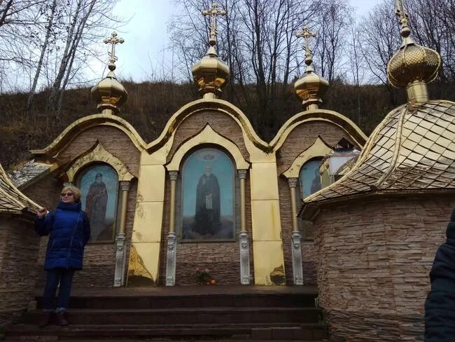 Радонеж (радиостанция). Паломническая служба радонеж логотип. Радонеж купель сергия радонежского. Радонеж паломническая. Радонеж паломническая.