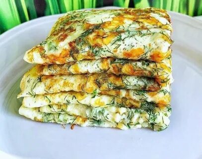 Сырные блинчики на сковороде