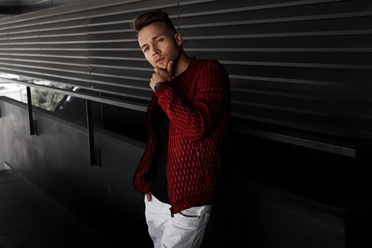 Хоуми певец 2022. Нилетто 2021. Певец алексей воробьев. Даниил нилето. Певец сергей лазарев.