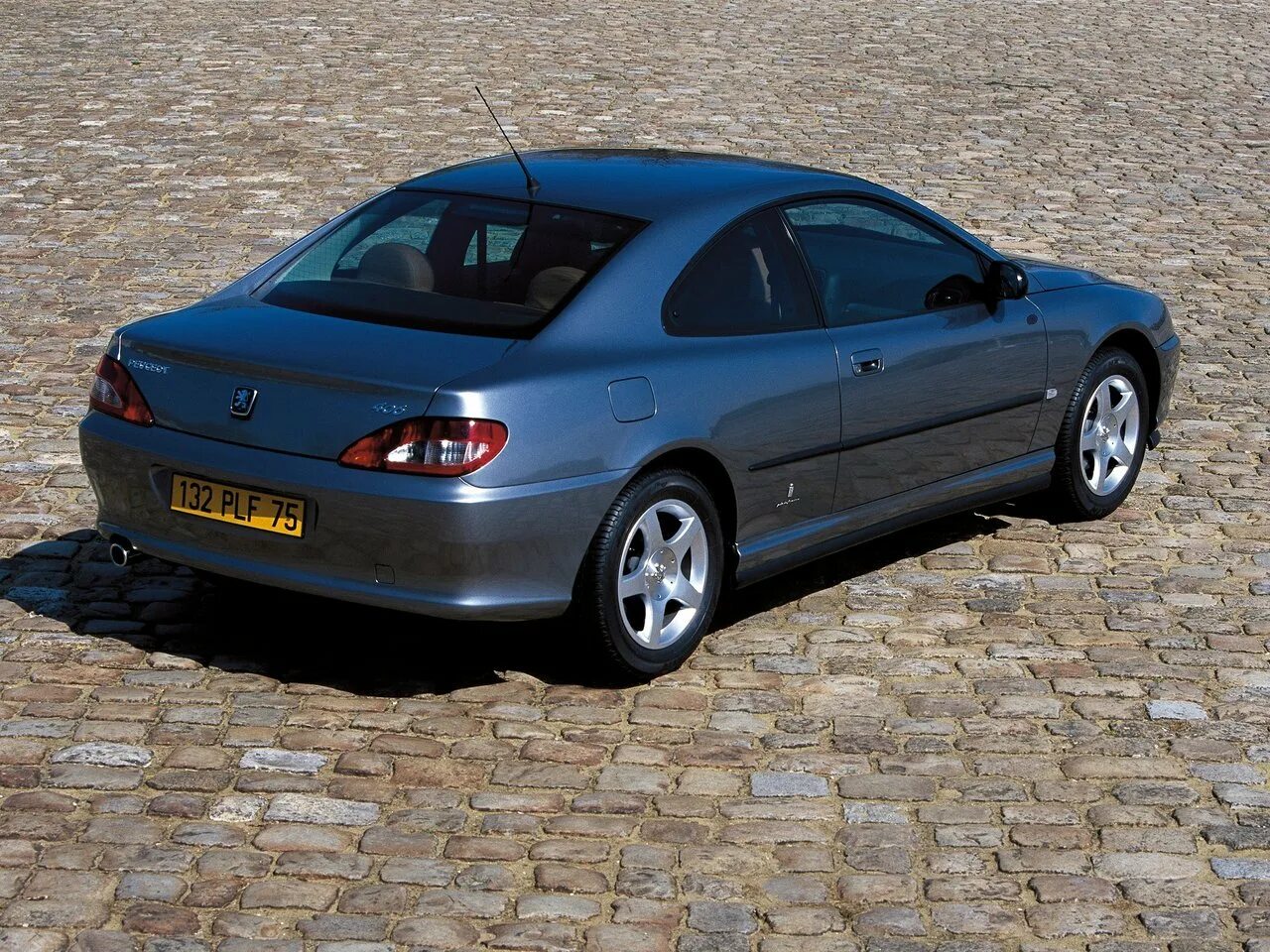 Пежо 406 2000 года. Пежо 406 купе. Peugeot 406 2002. Пежо 406 купе 2002. Пежо 406 2001.