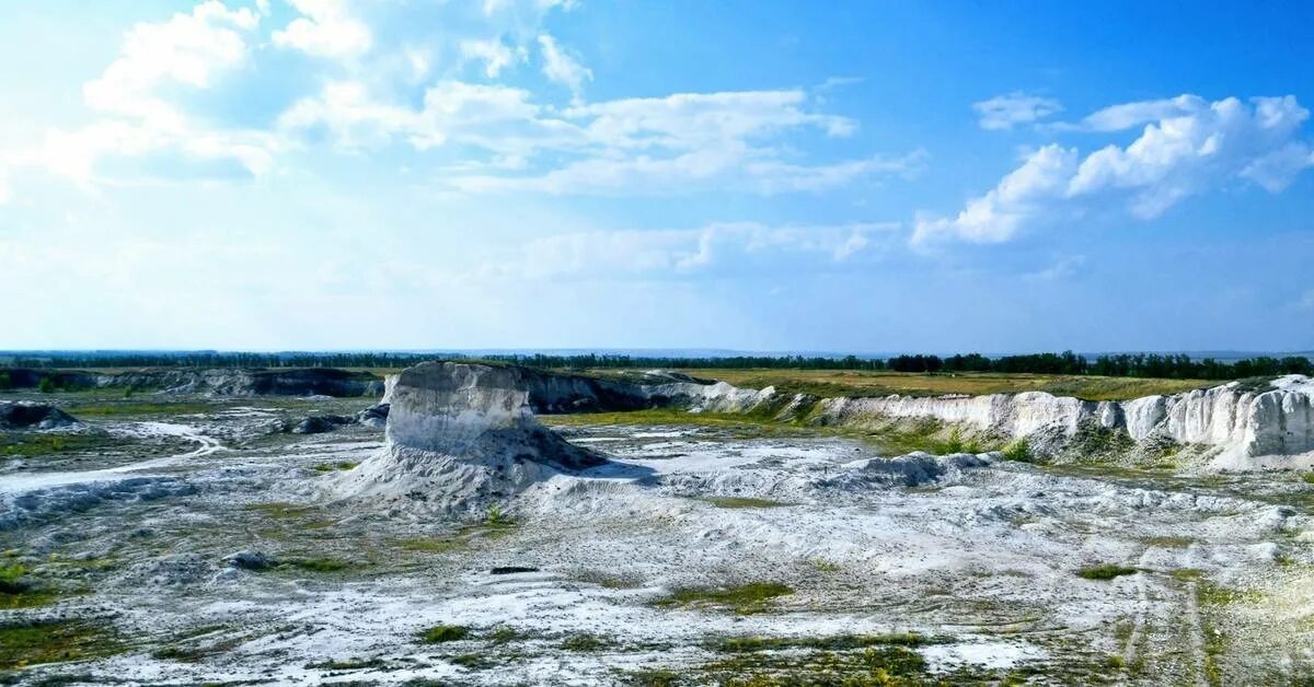 Покровские меловые горы соль Илецк. Меловые горы Оренбург. Акбулак меловые горы. Покровские меловые горы Оренбургская область. Природные достопримечательности оренбургской области