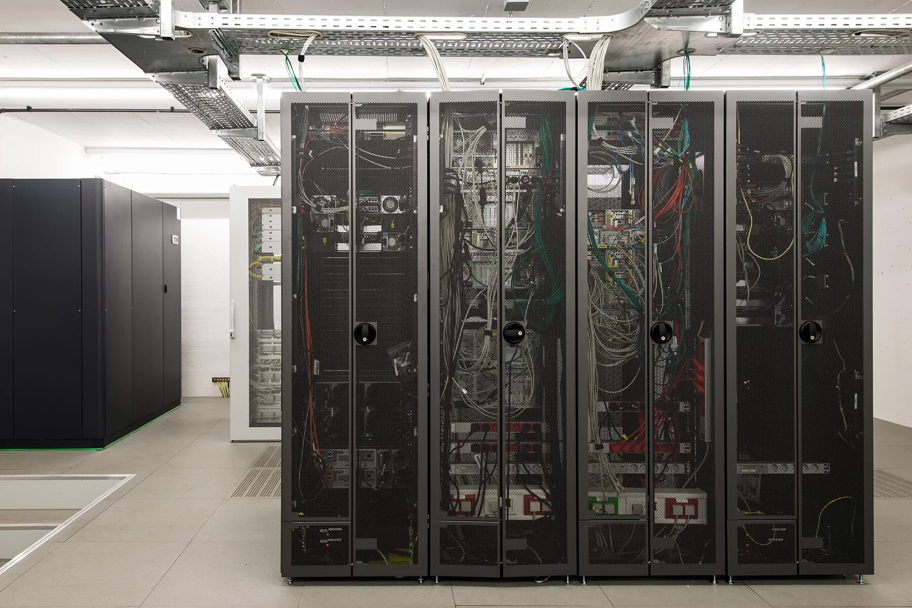 Black server