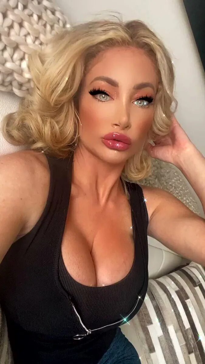 Николетт ши 365. Николетт ши. николетт шиа 2025.
