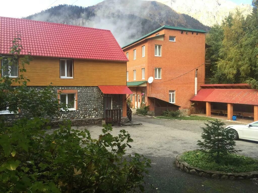 , 4, курортный посёлок домбай. Гостиница лотос домбай. Отель лотос домбай. Лотос домбайская ул. Домбай ульген гостиница.