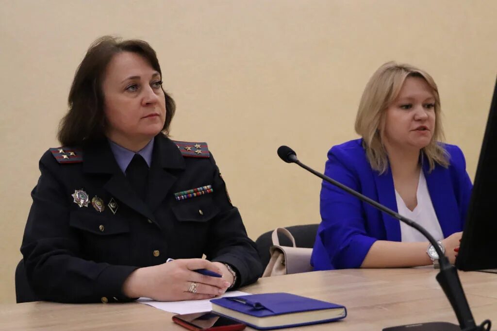 Увд по гражданству и миграции. Милиционер. полиция белоруссии. день уии. управление по вопросам миграции отдел по выборгскому району.