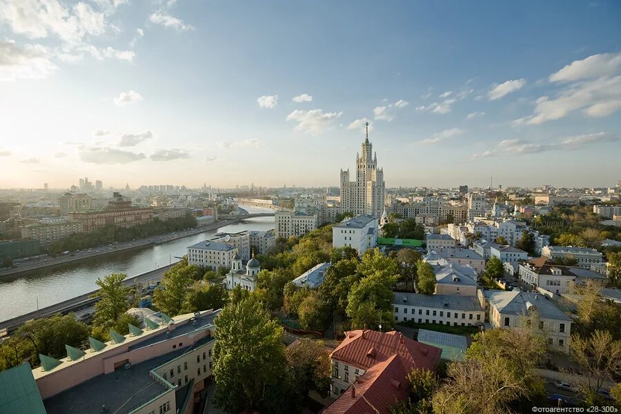 зимний город москва. красная площадь александровский сад. река волга в москве. панорама москвы. вид из окна москва.
