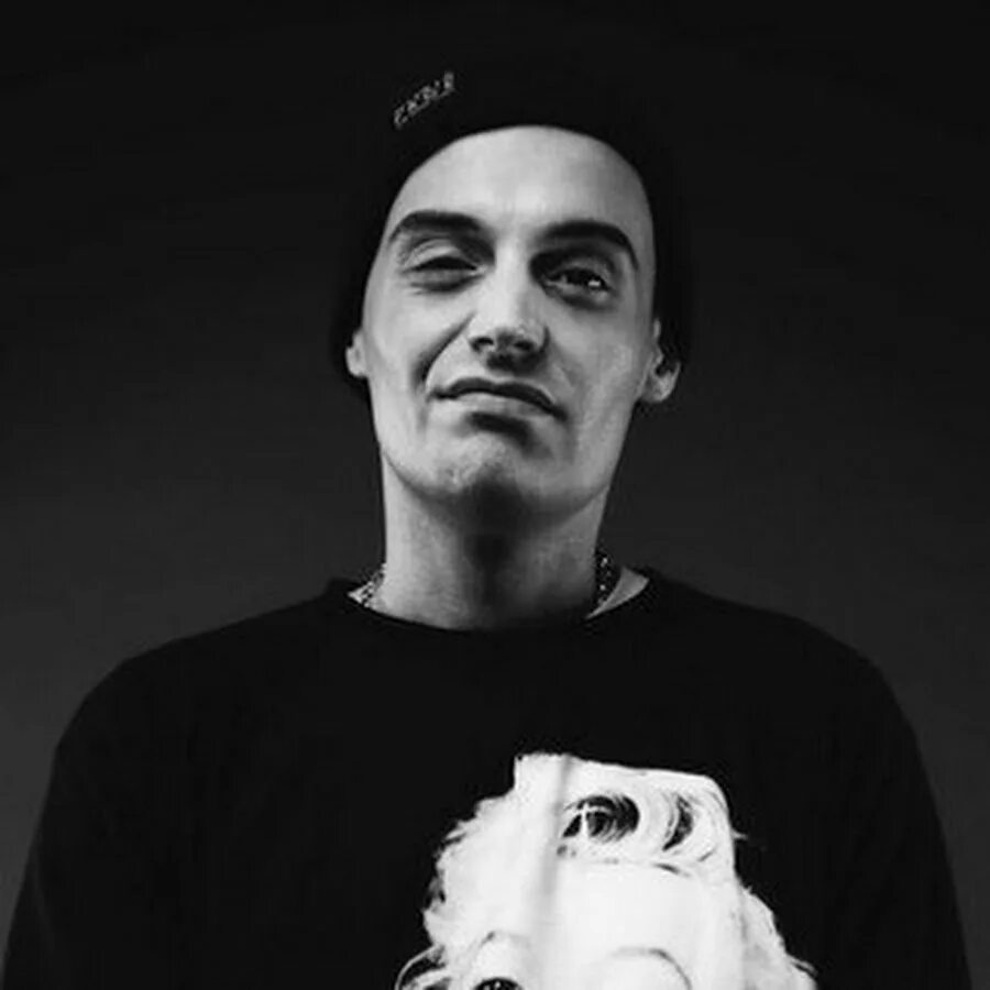 Alex dolmatov рэперы. Alex dolmatov рэперы. Гуф лысый. Алексей долматов самара. Алексей долматов.