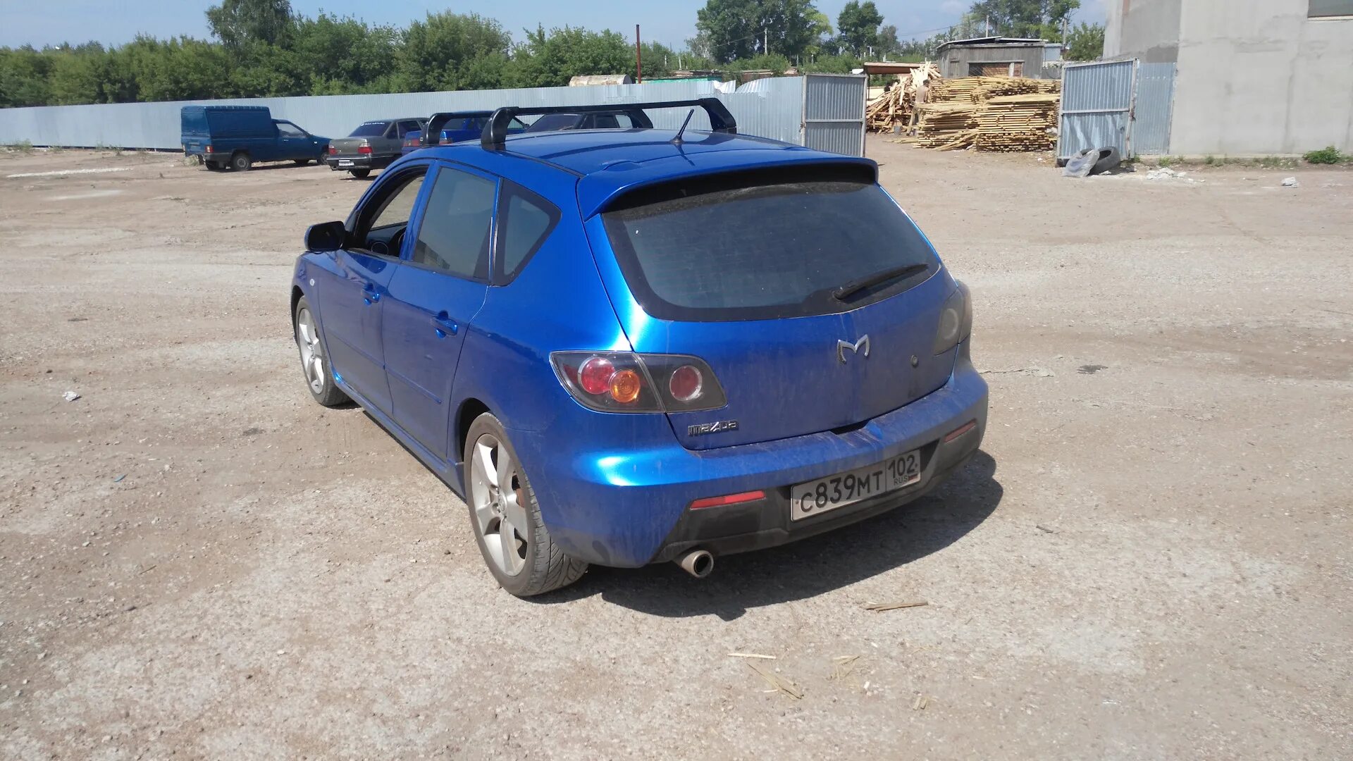 Mazda 3 bl рейлинги. Рейлинги мазда 3. Рейлинги мазда 3 bl хэтчбек. Рейлинги мазда 3 bk хэтчбек. Рейлинги на крышу мазда 3 бк.