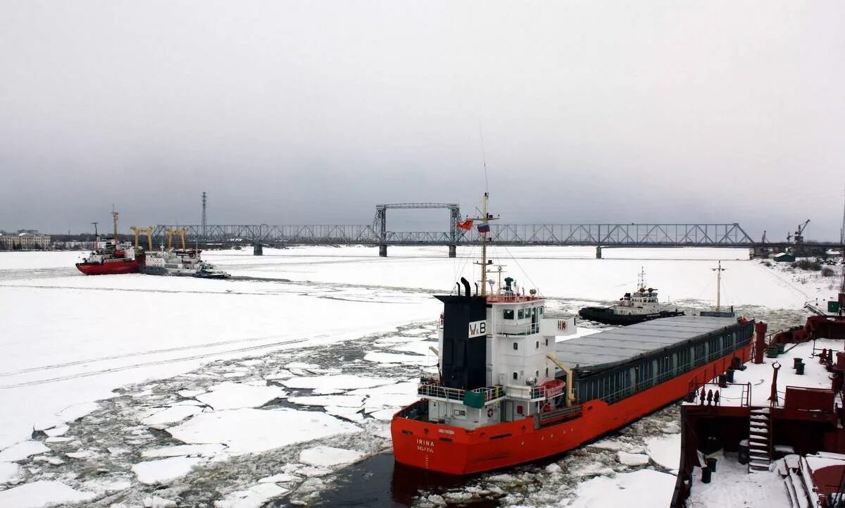 Порт экономия архангельск. Порт бакарица архангельск. морской речной порт архангельск. архангельск морской порт бакарица. архангельск портовый город.