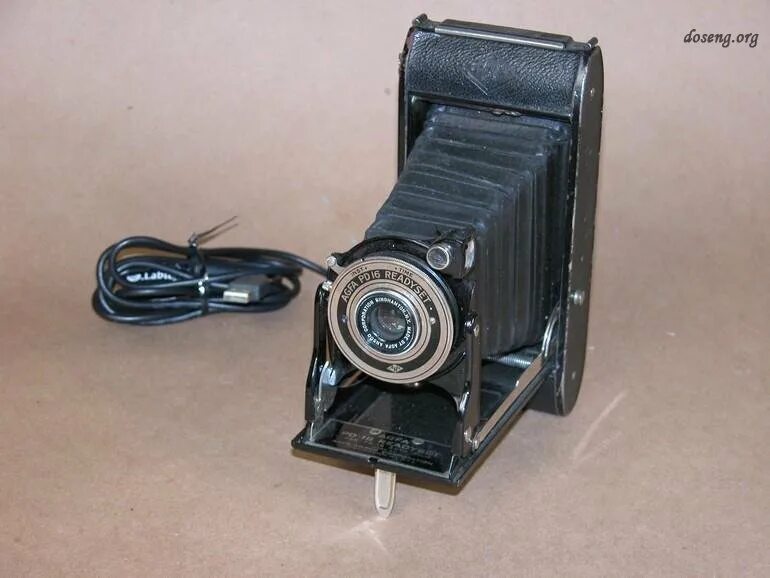 Старые веб. Первая веб камера. Самая Старая веб камера. Самая первая веб камера. Приспособления для старых фотоаппаратов.