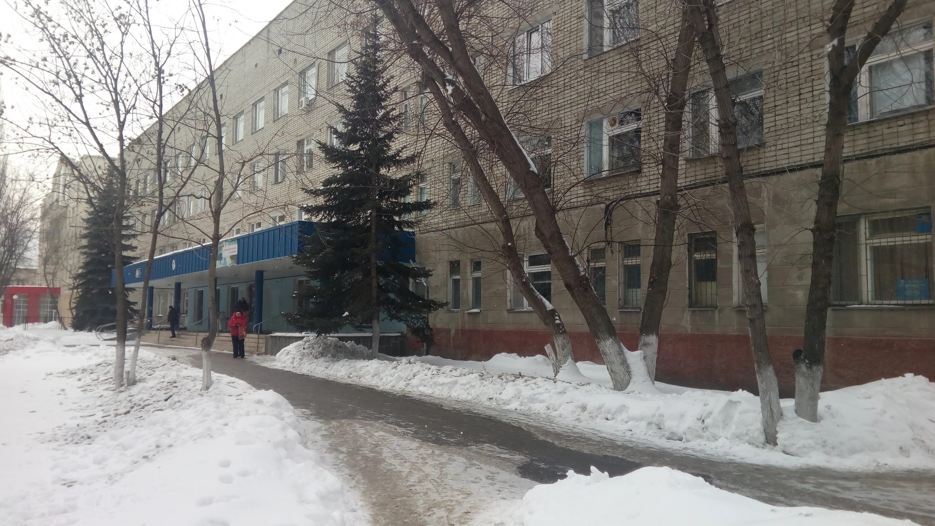 10 больница заводской. поликлиника 10 саратов клочкова. 10 гор больница саратов заречная. саратовская больница 10. 10 городская больница саратов.