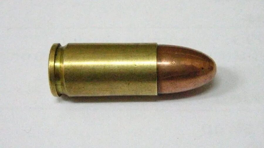 Пуля мм. 9x19 парабеллум. 9x19mm parabellum. 9x19 parabellum пуля. патрон 9мм нормаль.