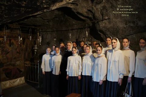 Несмотря на официальные славословия и торжественные молебны