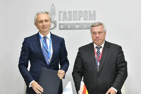 Директор нефти