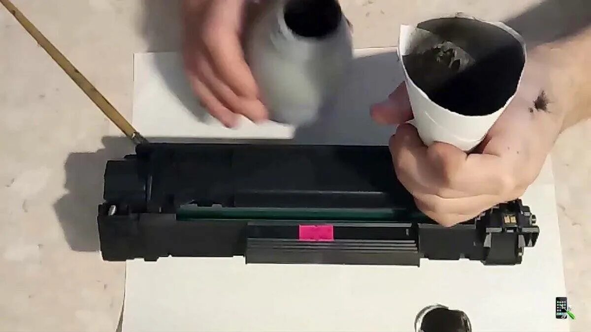Как заправить принтер видео. Hp laserjet p1005 картридж. картридж для лазерного принтера (картридж куосера тк-5270к). картридж рз 1005 разобранный. заправка картриджа hp lj 1005.